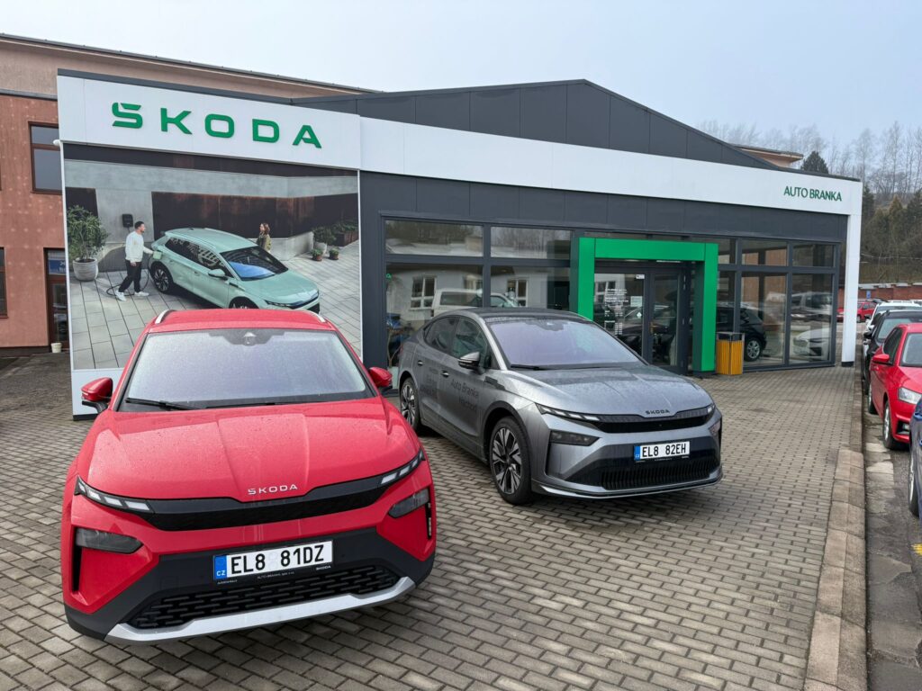 auto branka nachod salon venek